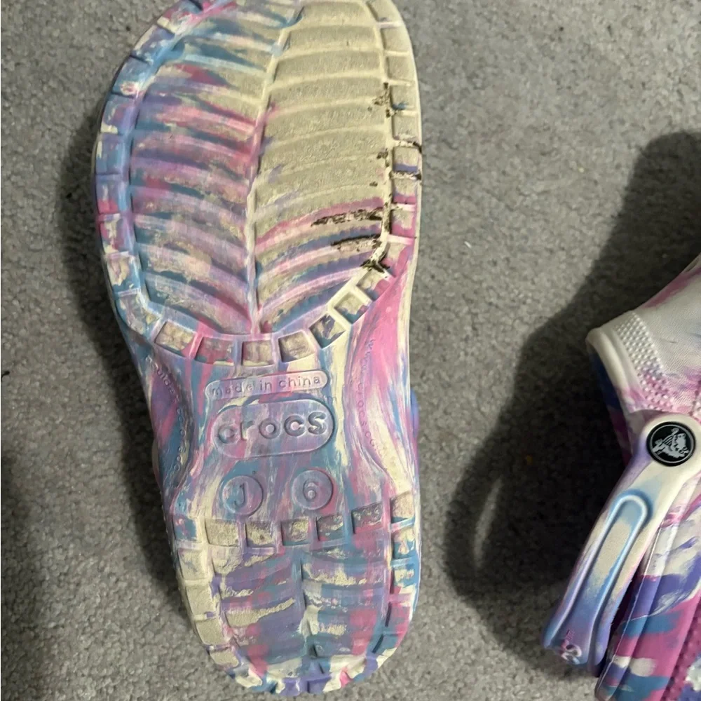 Crocs - Picture 2 of 2